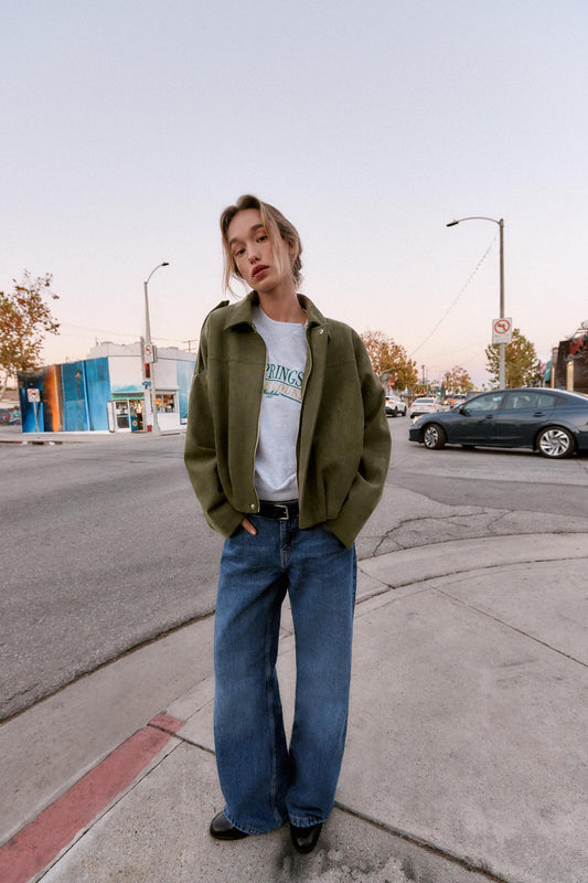 #605A34, vert kaki-moyen